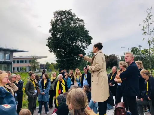 Eva Pfannes explains the Future Island a