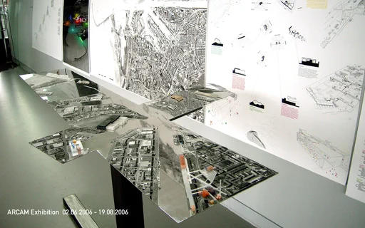 Exhibition (© Ooze)